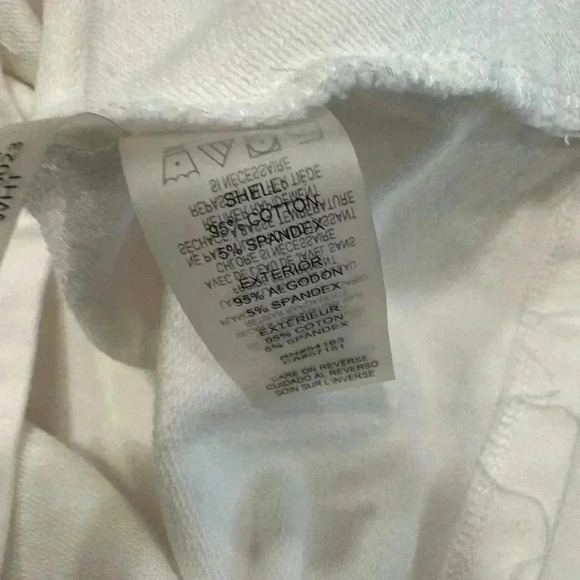 Karl Legerfeld Paris white 3/4 sleeve pullover with silver buttons and tie waist - Picture 7 of 11